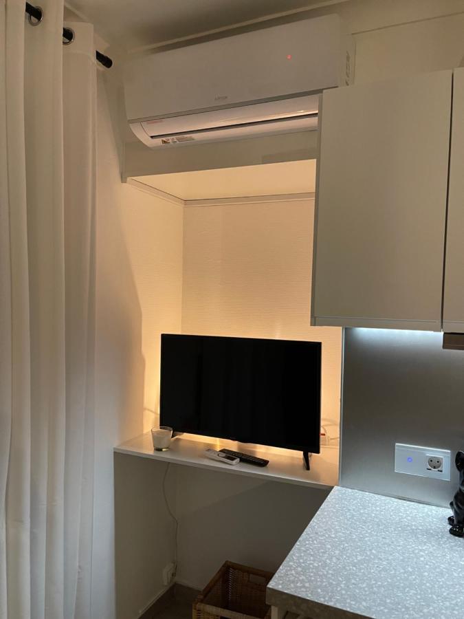 Cozy Studio On The Beach Antibes Exteriér fotografie